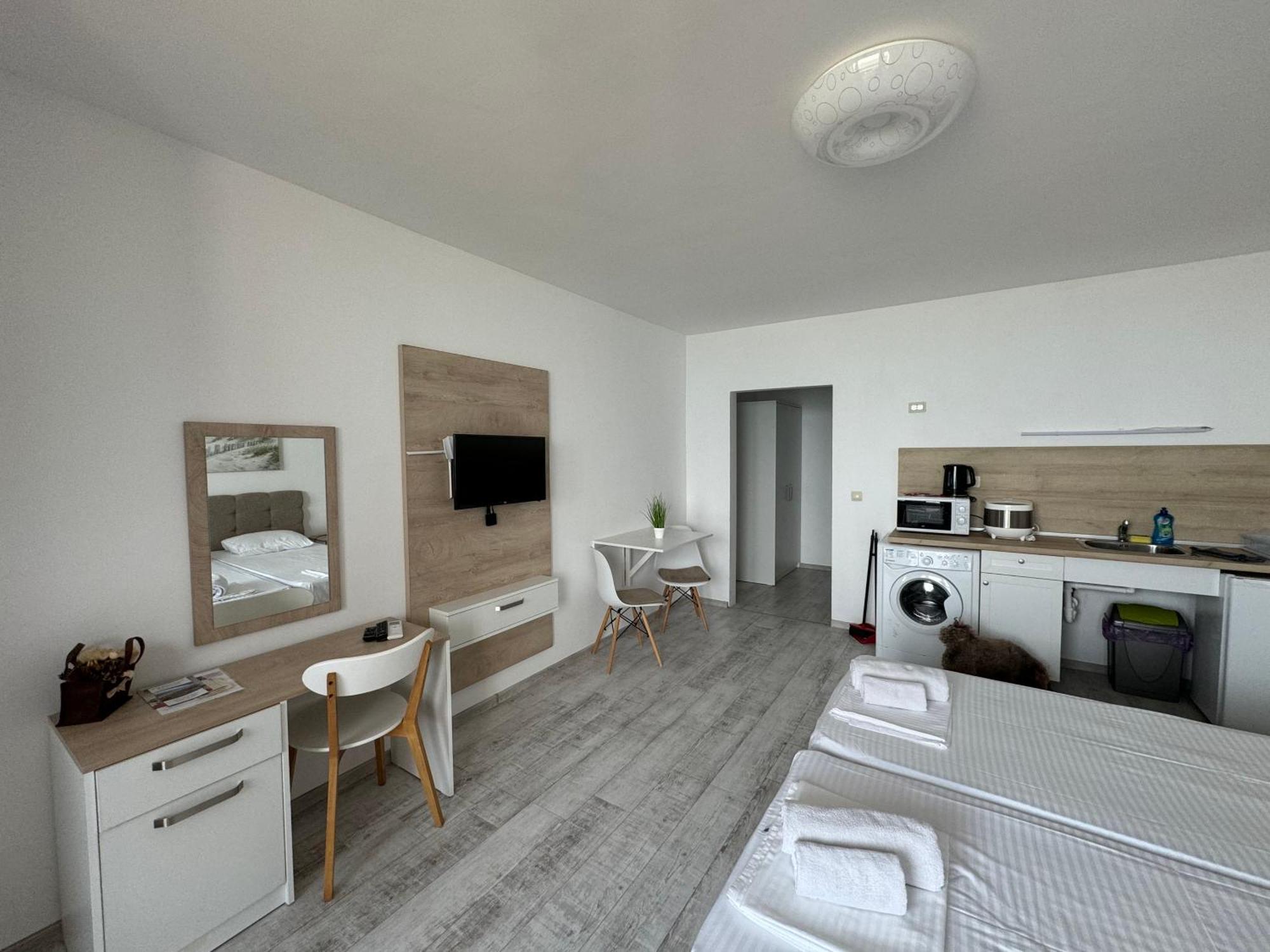 Апартаменти За Гости "Екатерина" Guest Apartments "Ekaterina" Burgas Extérieur photo